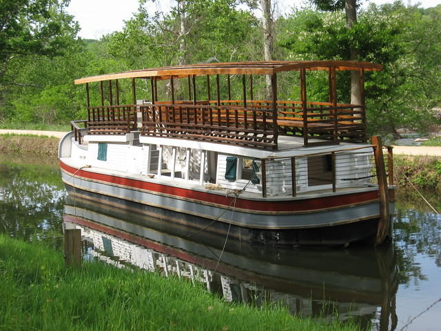 Canal boat parked below lock #20