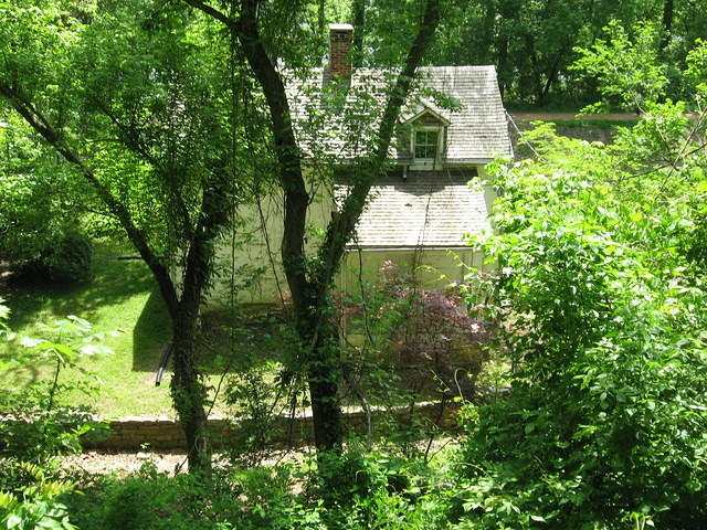 Lockhouse at Lock #8