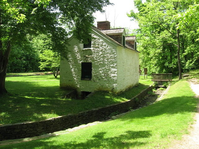 Lockhouse and flume at Lock #8