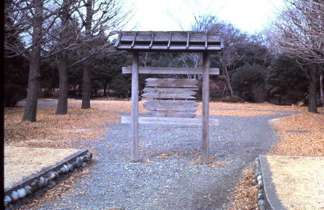 Entrance to Shrine Park on Sagmi Depot